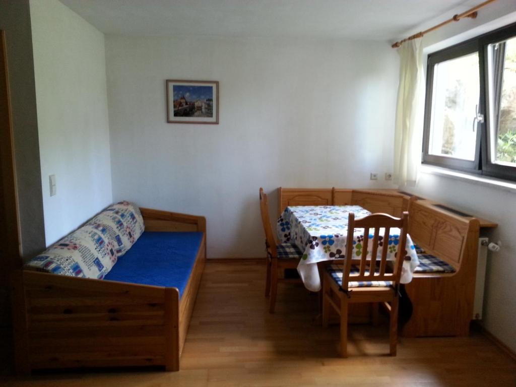 Fichtenblockhütte Sonnenalpe Nassfeld Rum bild
