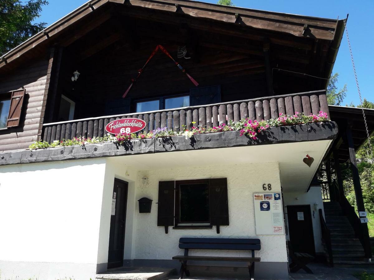 Fichtenblockhütte Sonnenalpe Nassfeld Exteriör bild